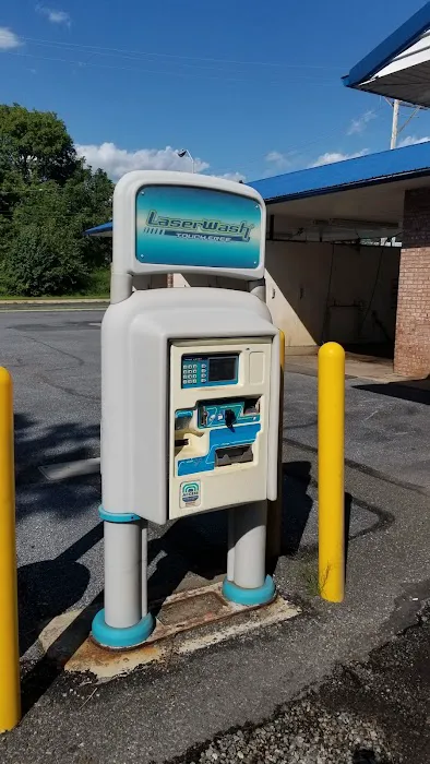 Diamond Brite Car Wash 4
