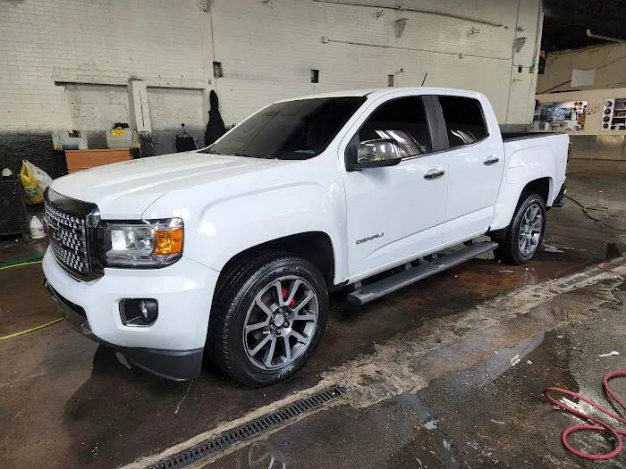 Flako's cars wash 1