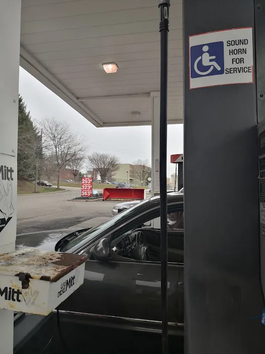 Giant Gasoline 0