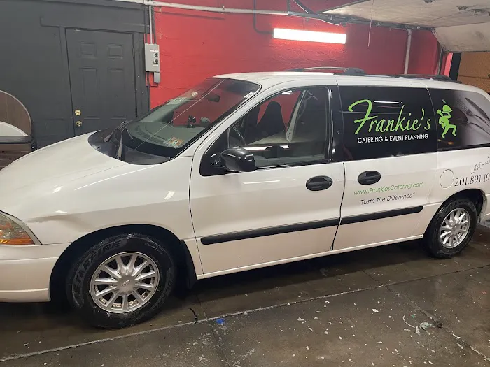 Dr.bubblez Auto Spa Wash & Detail 4