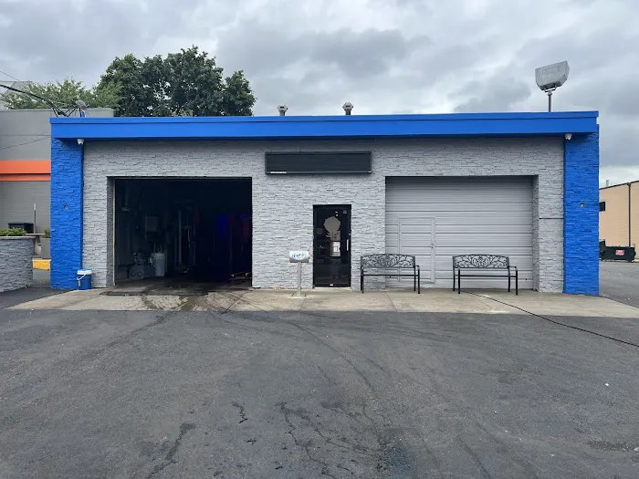 Quickie Car Wash 4