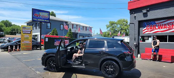 The River Drive Car Wash & Detailing Center 3