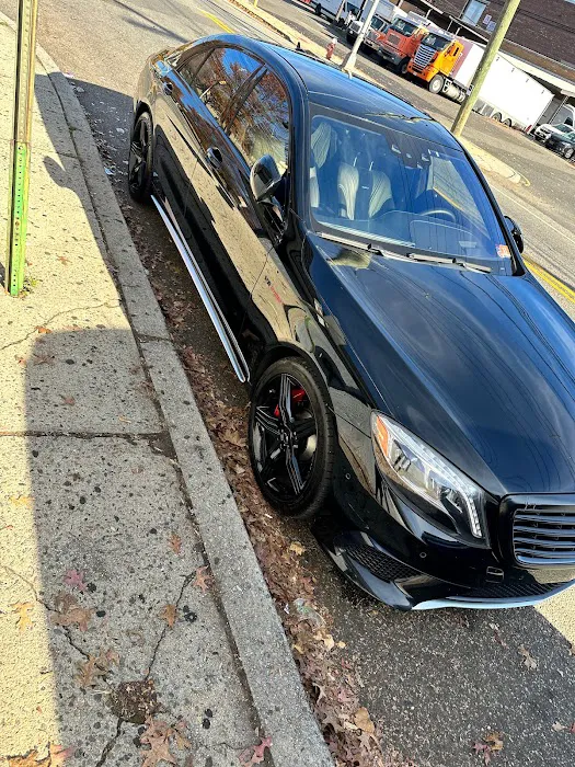 Manny’s hand car wash and auto details 9