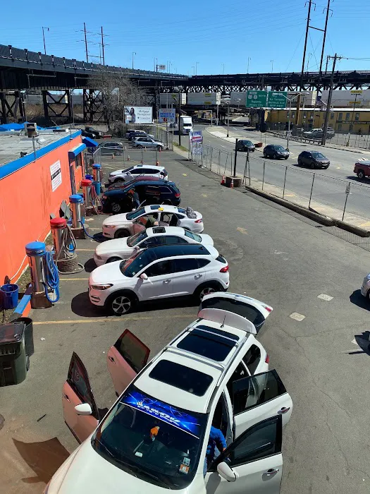 Skyway Car Wash 4