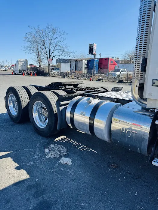 O J Food Grade Tank Truck Wash 8