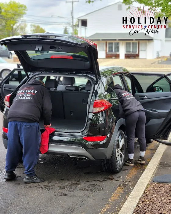 Holiday Car Wash 3