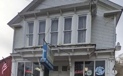 Bob’s Country Store