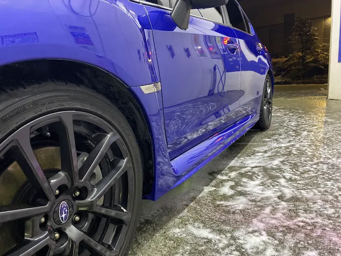 Foam & Wash Car Wash 4