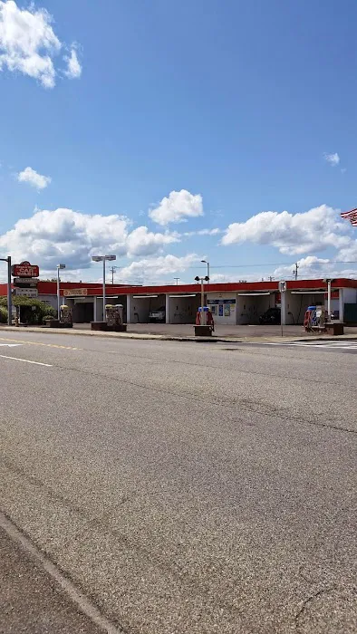 Foam & Wash Car Wash 1