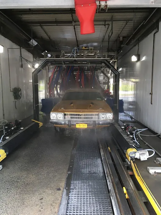 Bubble Barn Car Wash 7