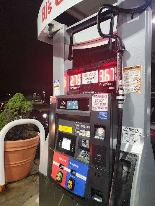 BJ's Gas Station 2