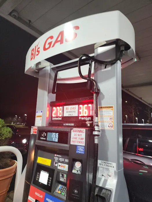 BJ's Gas Station 0