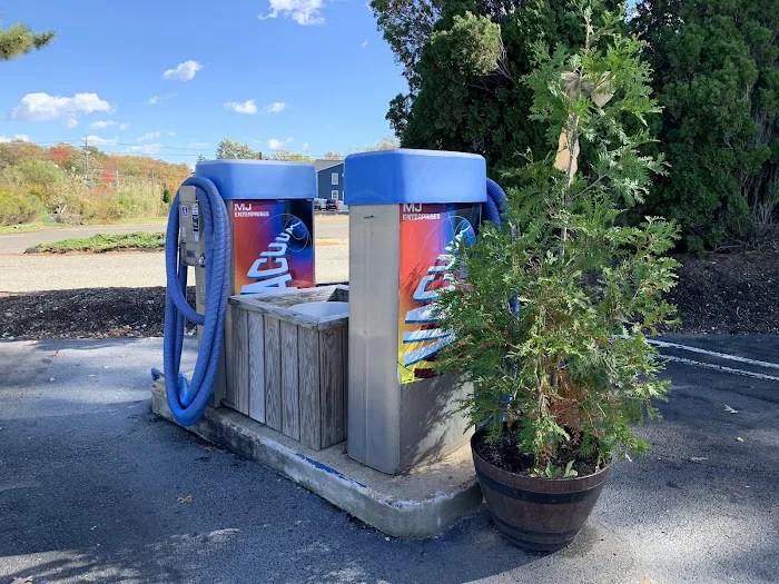 Marlton Classic Car Wash and Lube 3