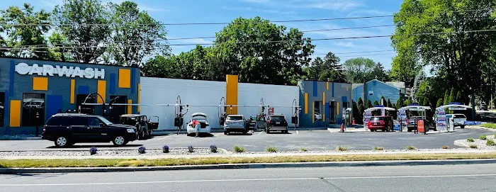 Sud's Factory Car Wash 7