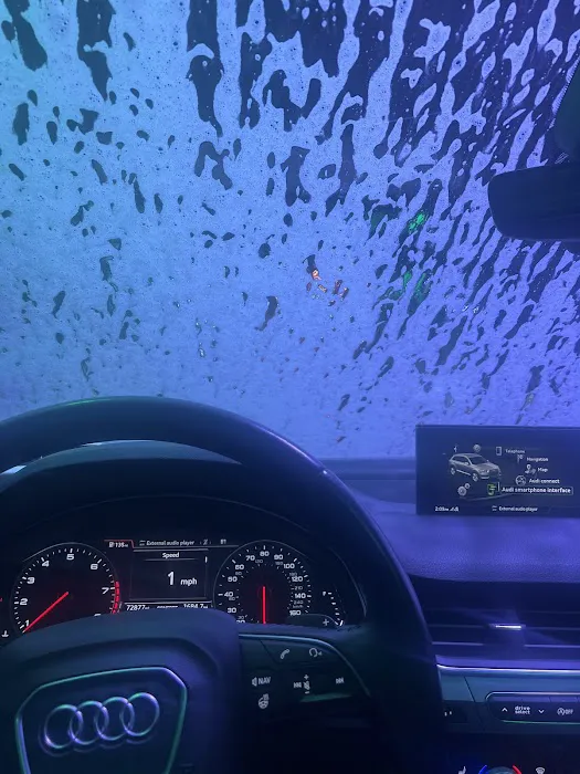 Sud's Factory Car Wash 4