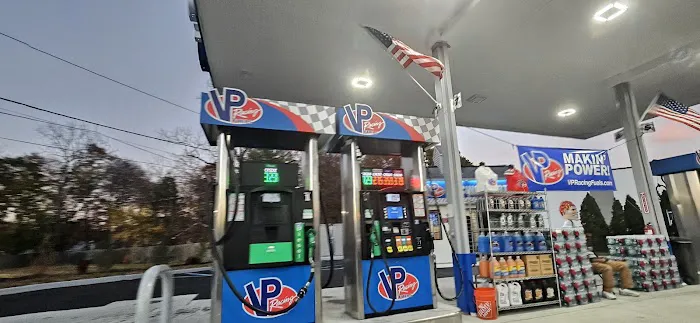 VP Racing Fuels 4