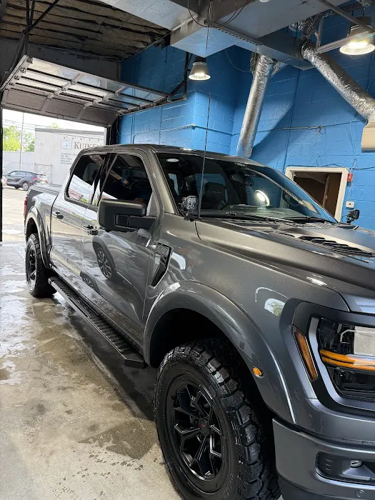 Oasis Auto Spa 8
