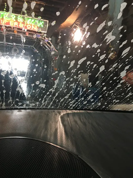 Flores Hand Car Wash 9