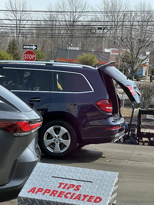 The Promenade Car Wash 5