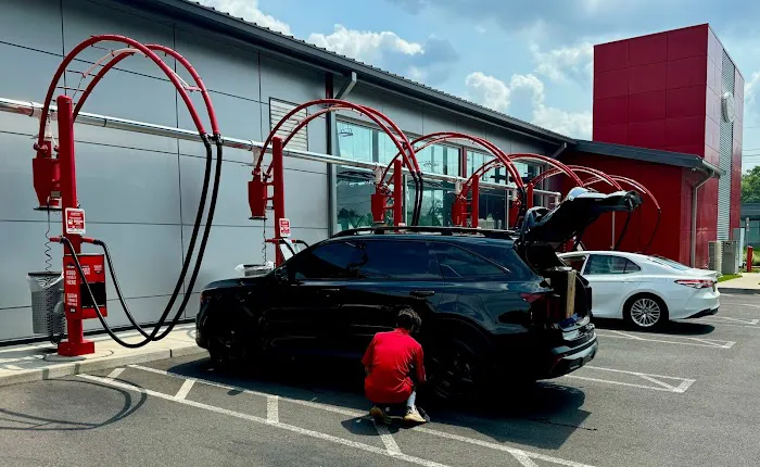 Big Sammy's Car Wash 7