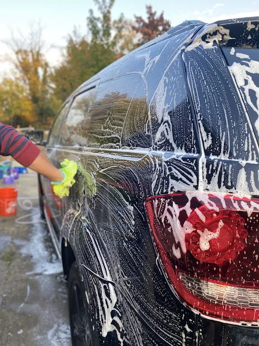 Car wash and detailing at home 0