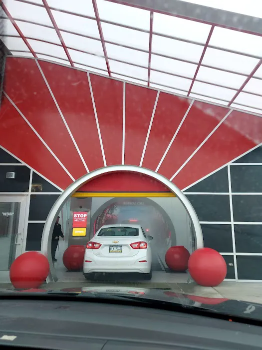 Tommy's Express® Car Wash 1