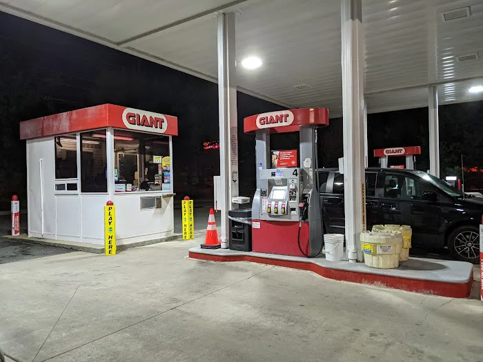 Giant Gasoline 0