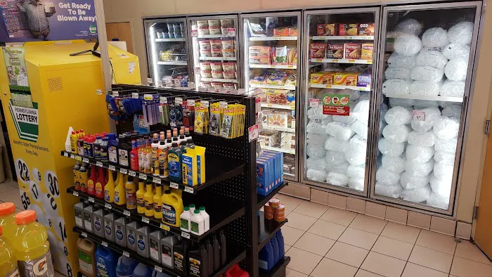 Redner's Quick Shoppe 6