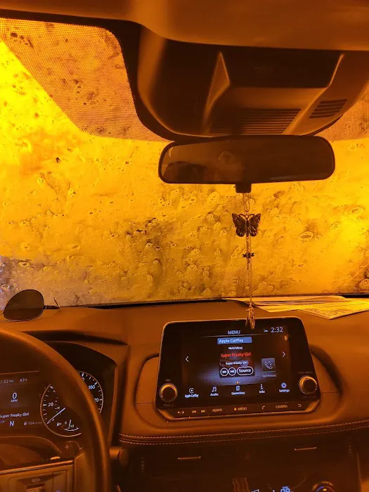 Soft Cloth Car Wash 0