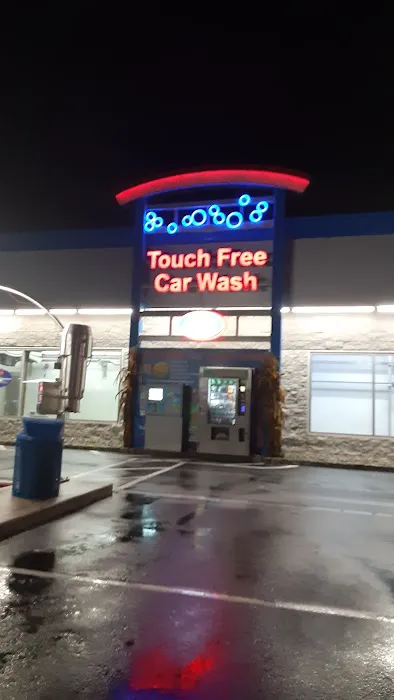 Foam & Wash Car Wash 6