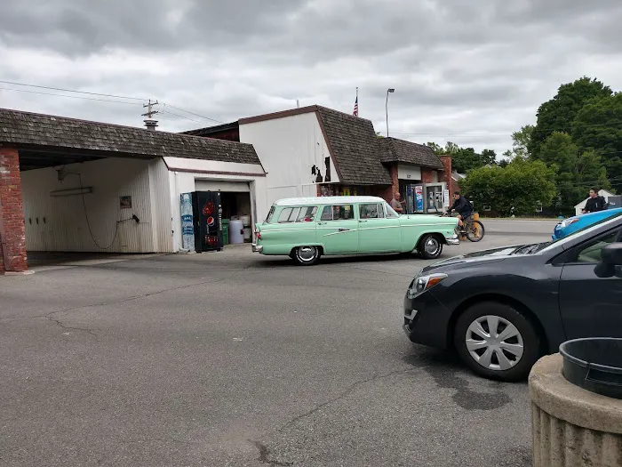 Purple Parlor Car Wash 7