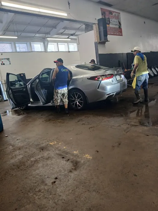 Hand Car Wash 6