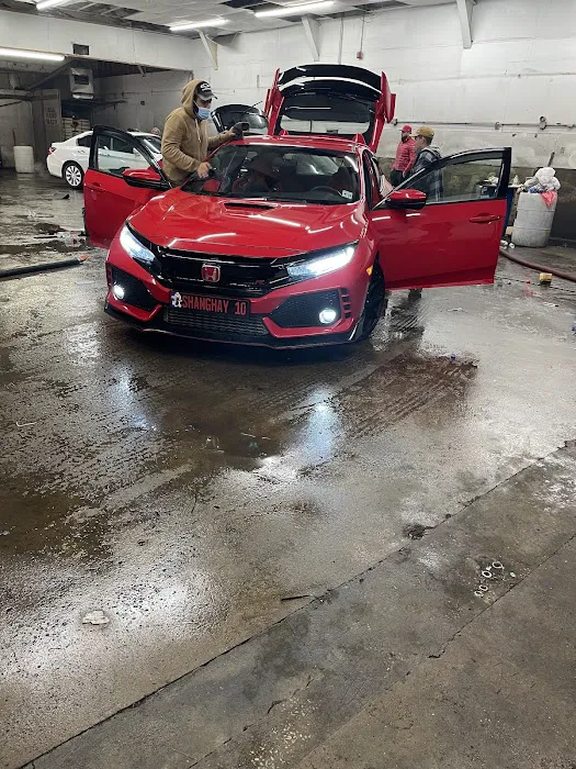 Hand Car Wash 9