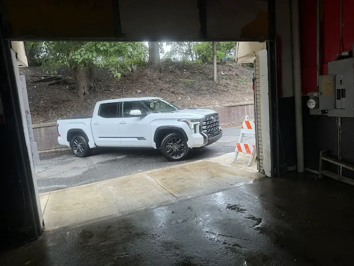 Hand Car Wash & Detailing 3