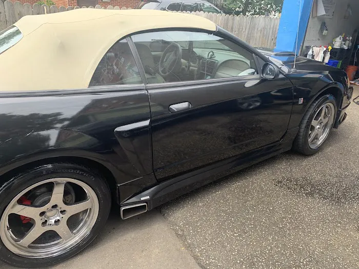 Reddboy's Hand Wash & Auto Detailing 4