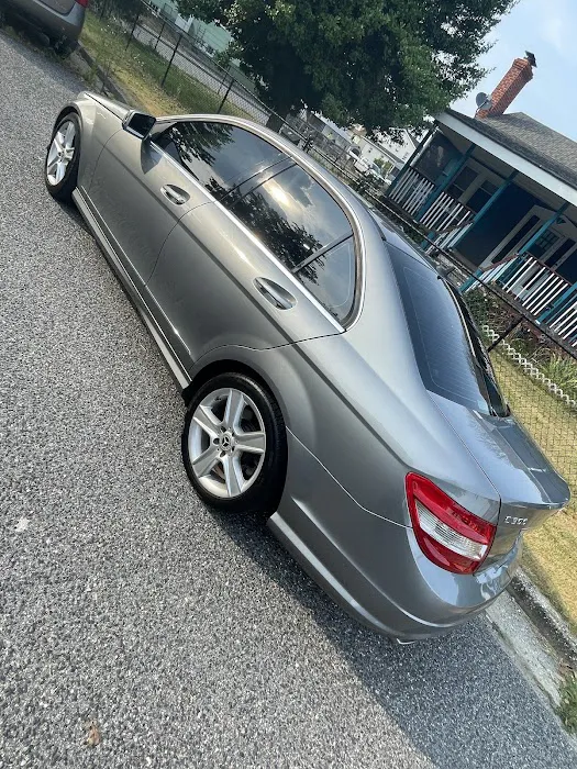 KingZ Hand Wash & Detail Center 8