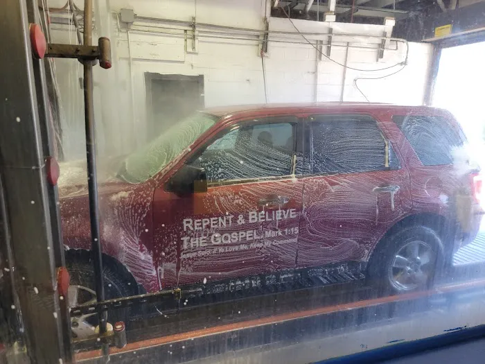 Clifton Heights Car Wash 6