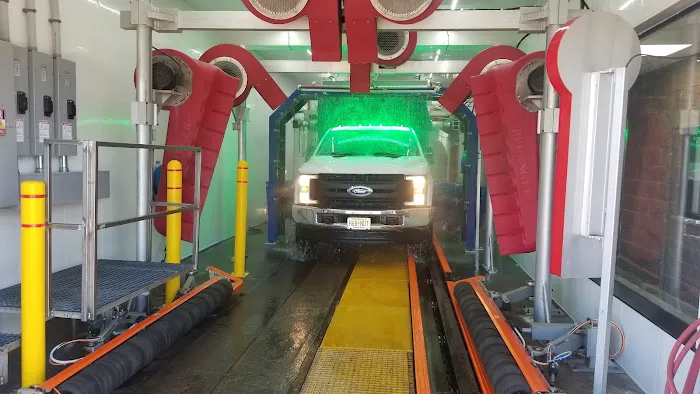 CJ'S Express Car Wash, Saddle Brook NJ 9