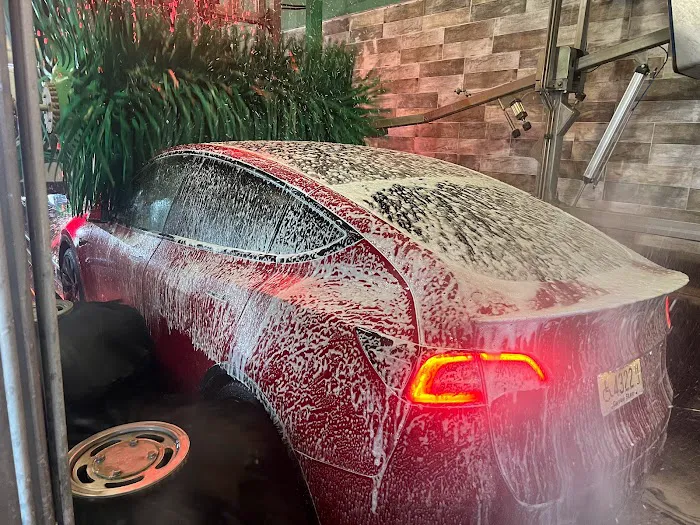 Stop & Shine Express Car Wash 7