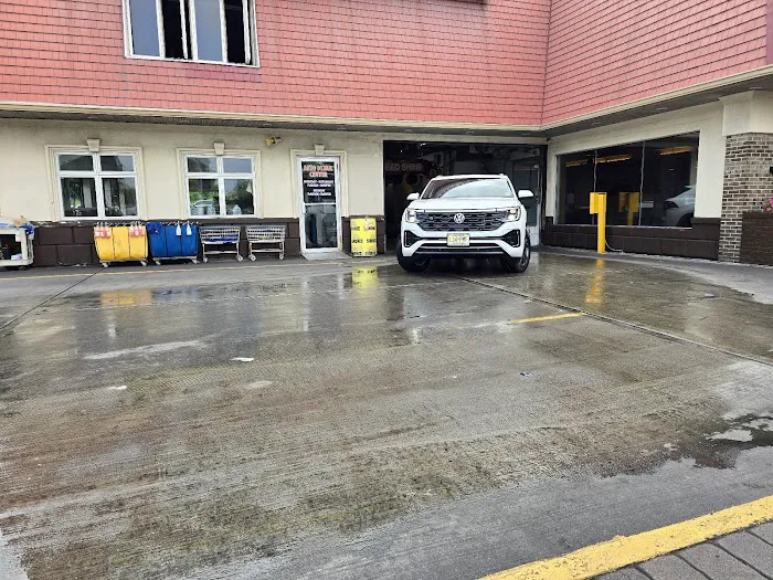 Jax Car Wash & Speedy Lube of Maywood 7