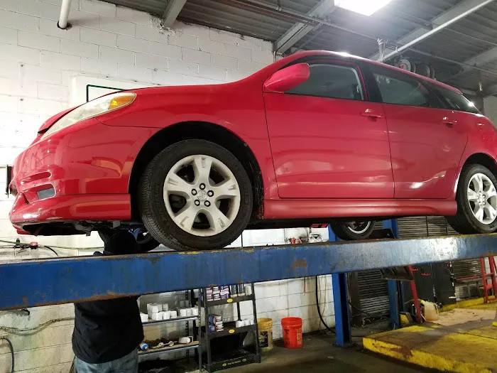 Prestige Car Wash and Oil Change 8