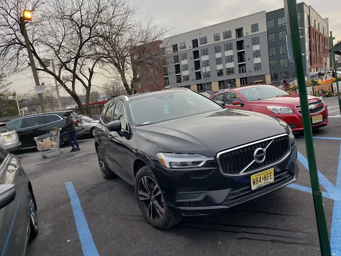 Hackensack Hand Car Wash & Detail 4