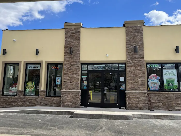 Rishi Food Mart 6