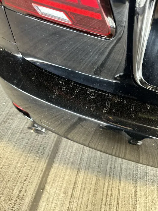 Mr. & Mrs. Bubbles Car Wash 2