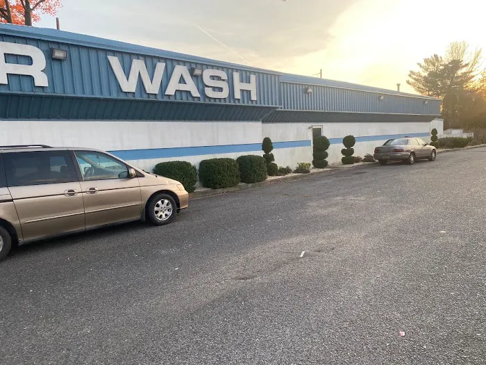 Town & Country Car Wash Inc 5