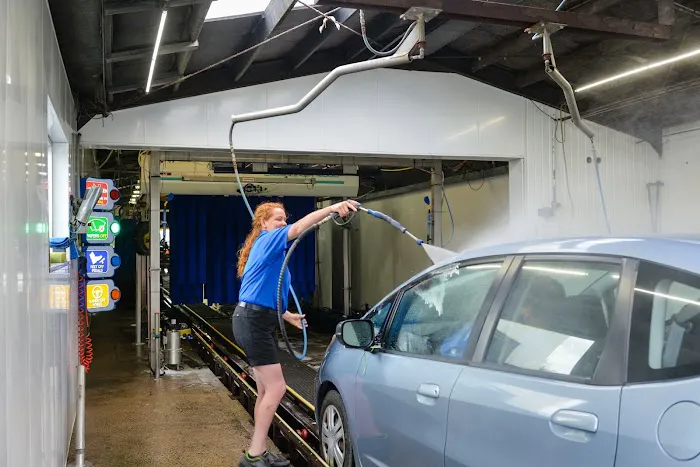 Kleen Mist Car Wash 3
