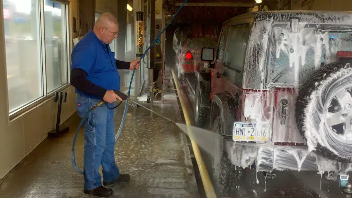 Ultimate Express Car Wash 7