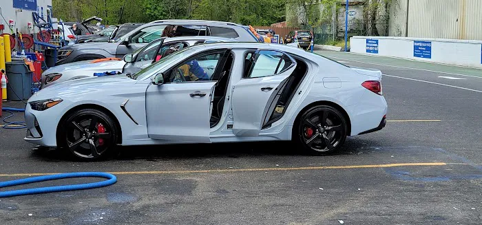 Russell Speeder's Car Wash 3