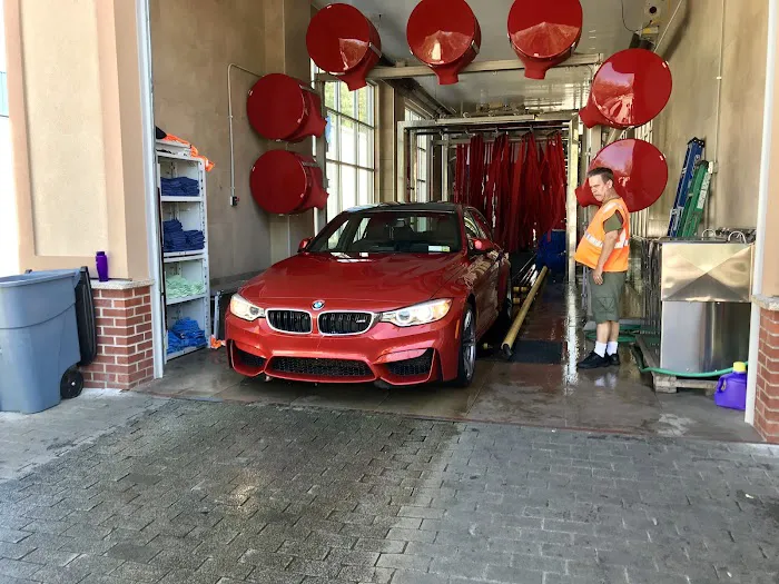 VIP Wash & Lube of Carmel 1