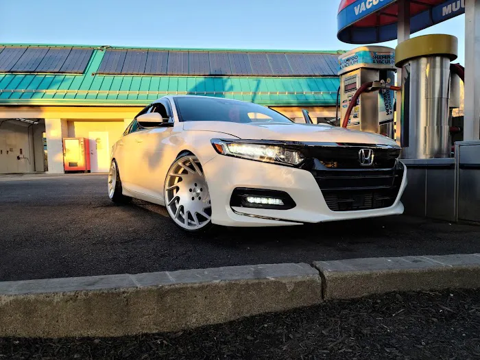 Foam & Wash Car Wash 6
